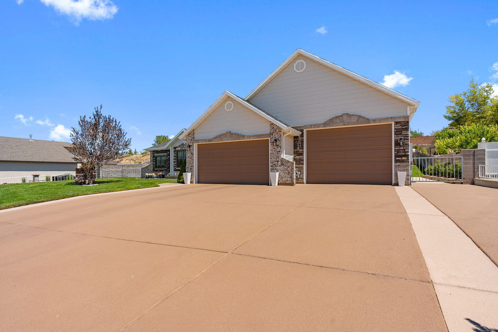 5192 N Juniper Ridge RD, Enoch, photo 41 of 54