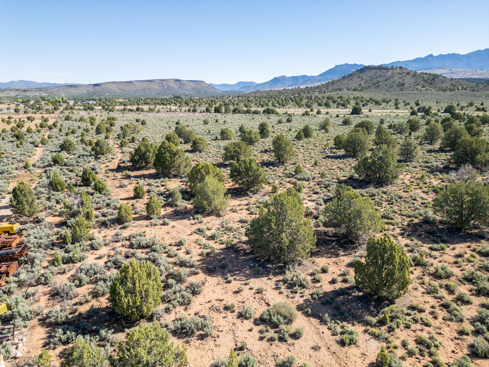 W Juniper Circle RD, Dammeron Valley, photo 19 of 27