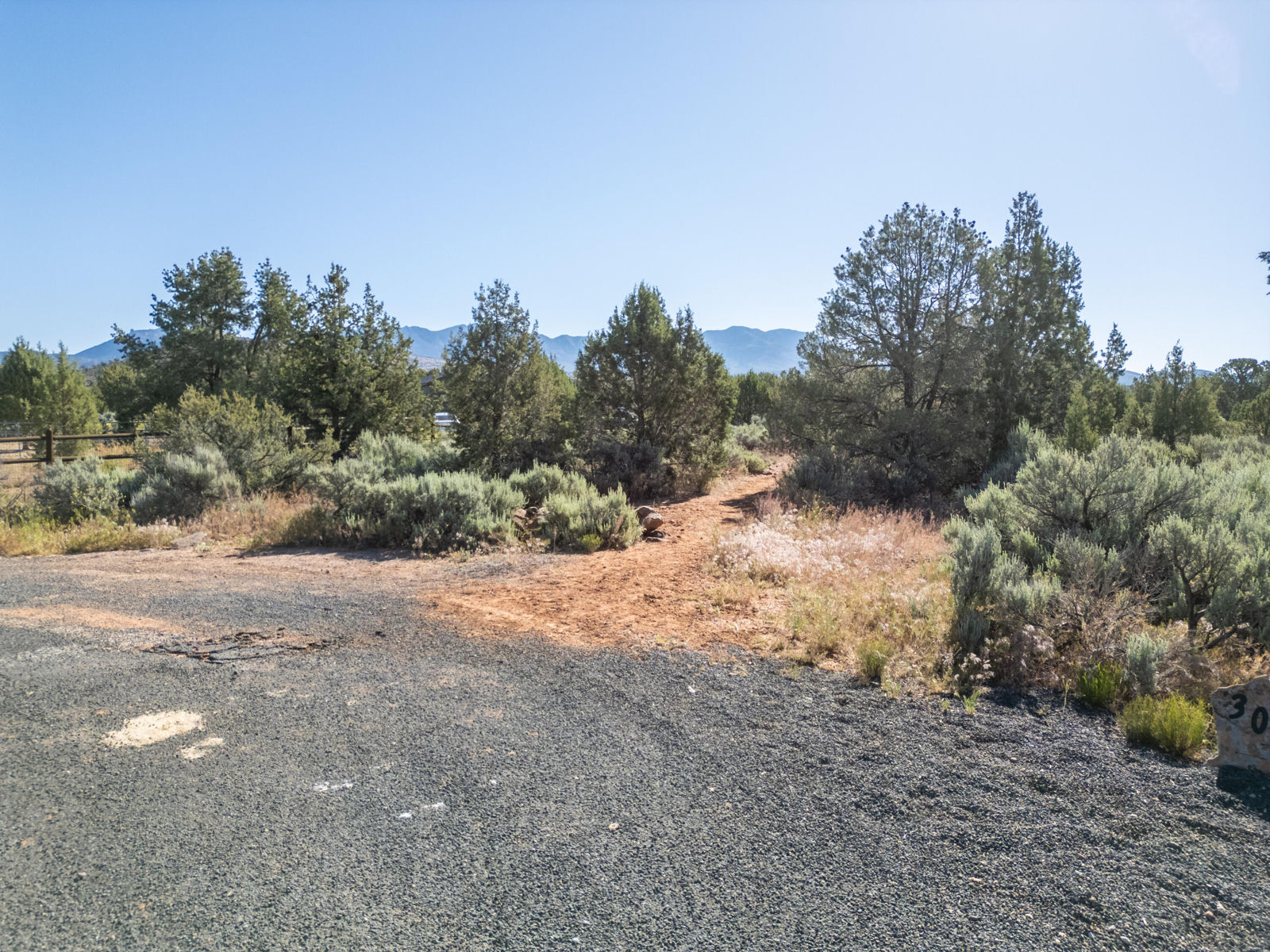 W Juniper Circle RD, Dammeron Valley, photo 25 of 27