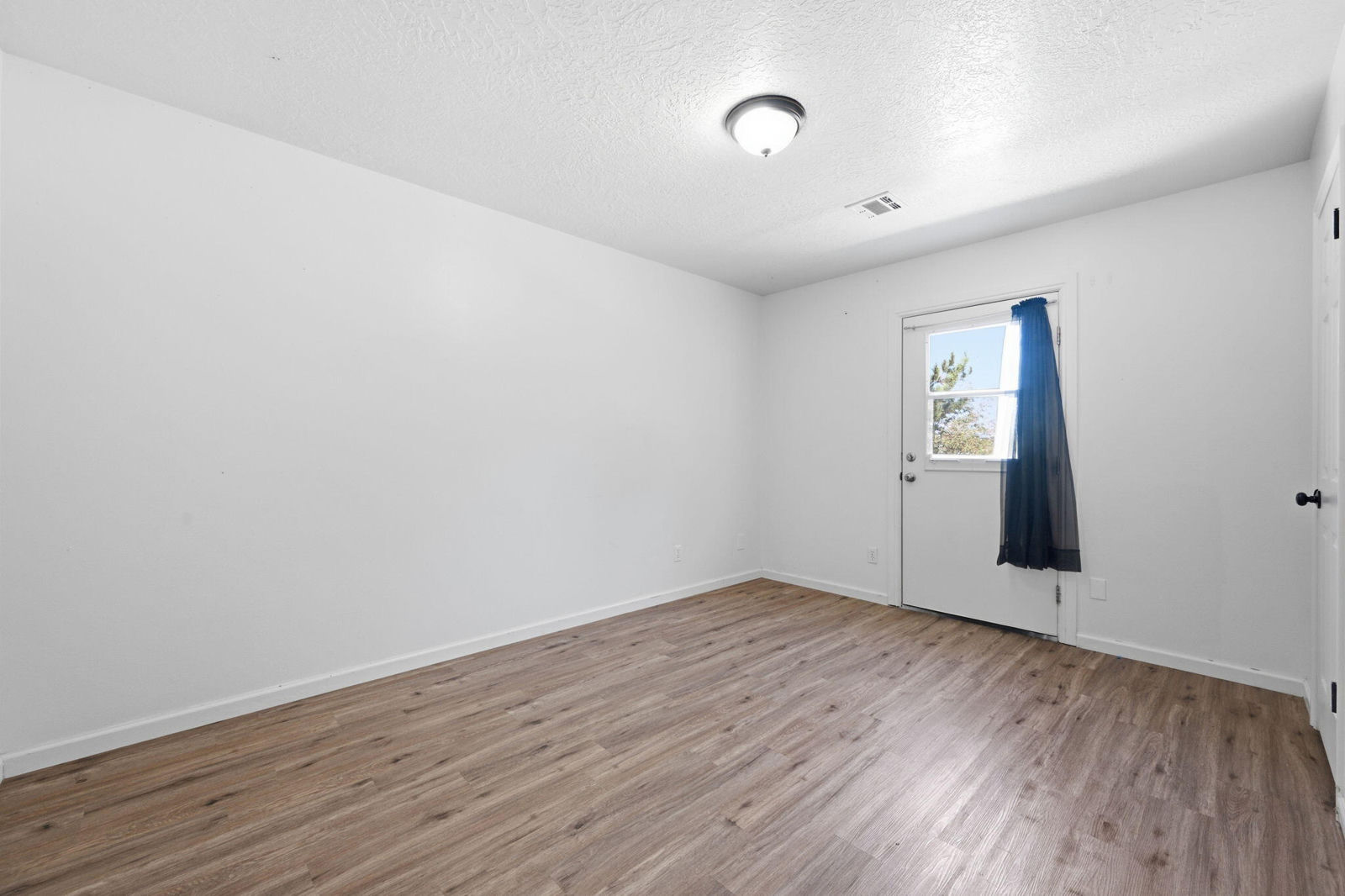 1176 W 425 S, Cedar City, photo 9 of 23
