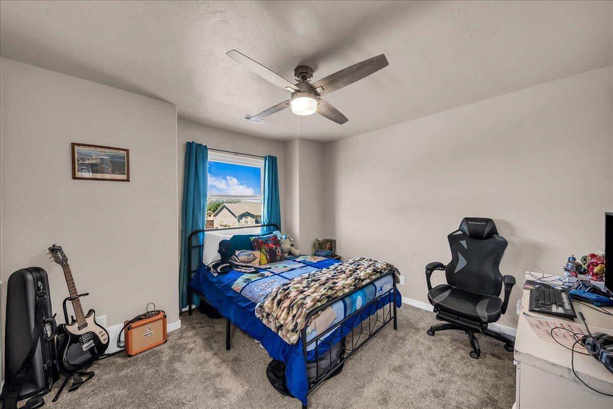92 N 4250 W, Cedar City, photo 8 of 15