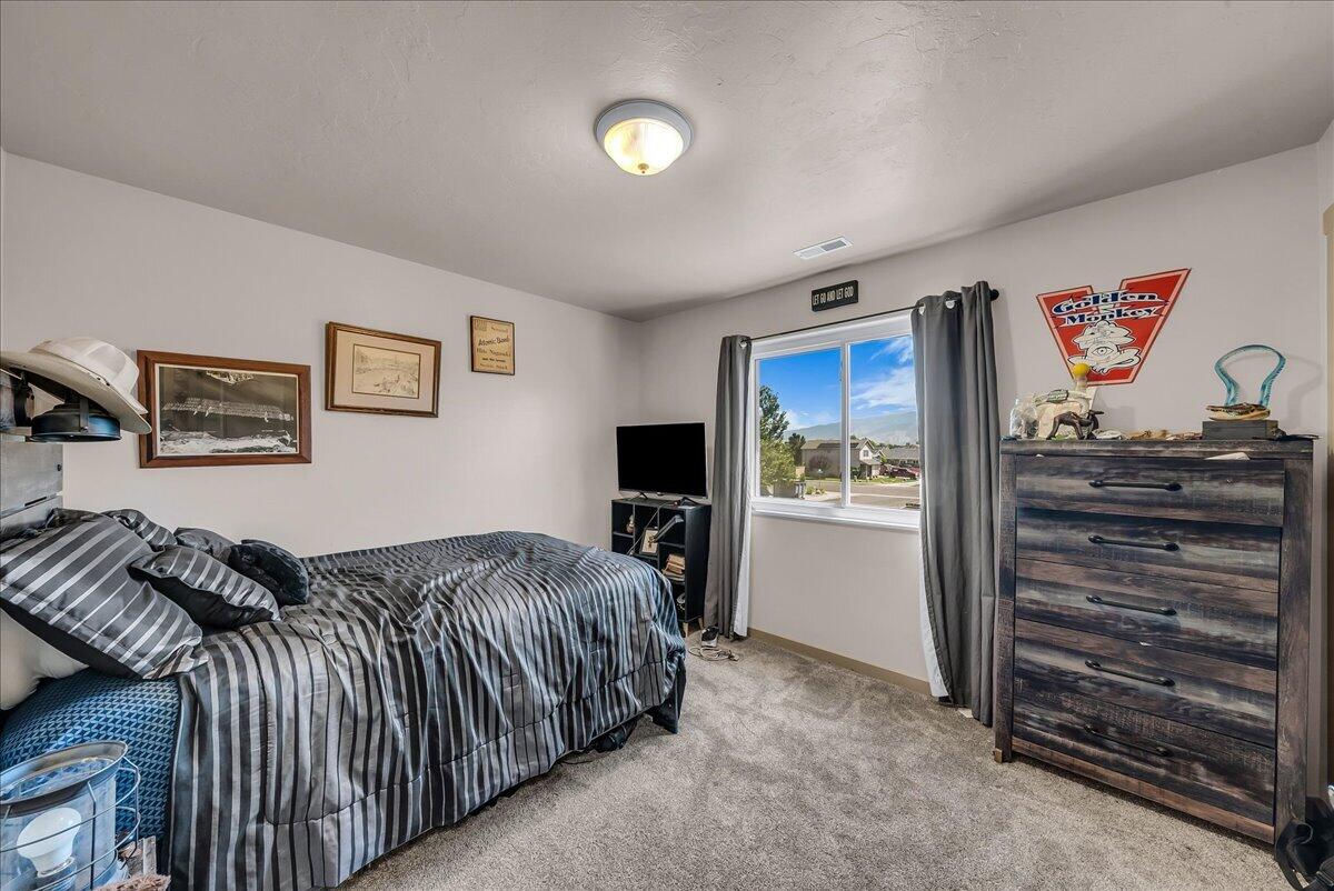 92 N 4250 W, Cedar City, photo 9 of 15