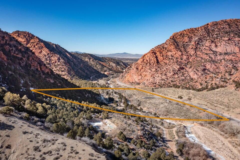 1310 Utah 14, Cedar City, photo 5 of 73
