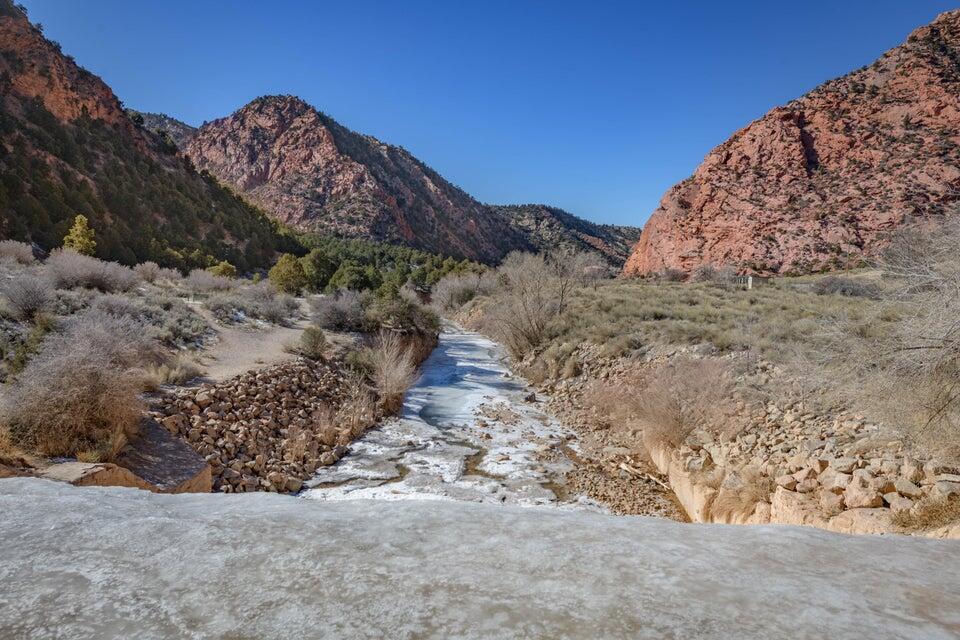 1310 Utah 14, Cedar City, photo 7 of 73