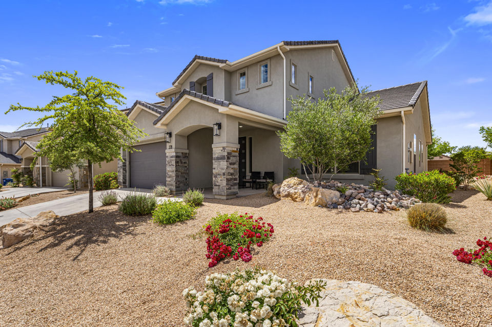379 N Puerta DR, Washington