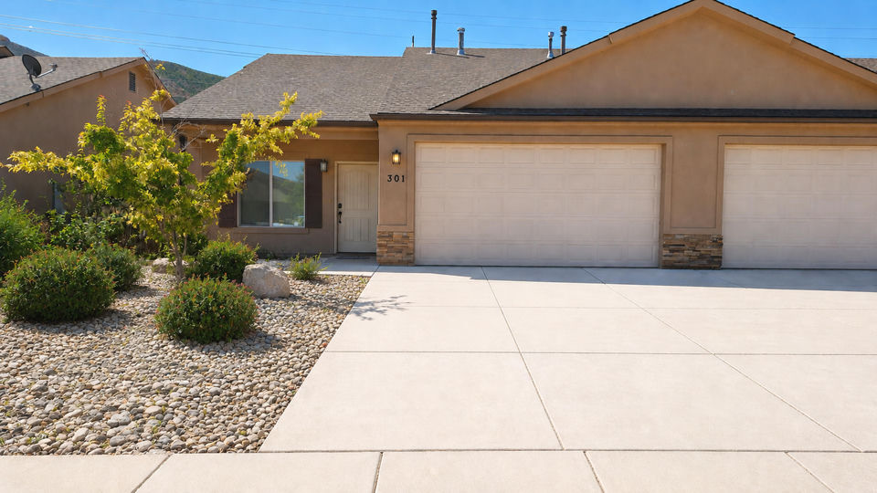 301 W Bristlecone DR, Cedar City, photo 2