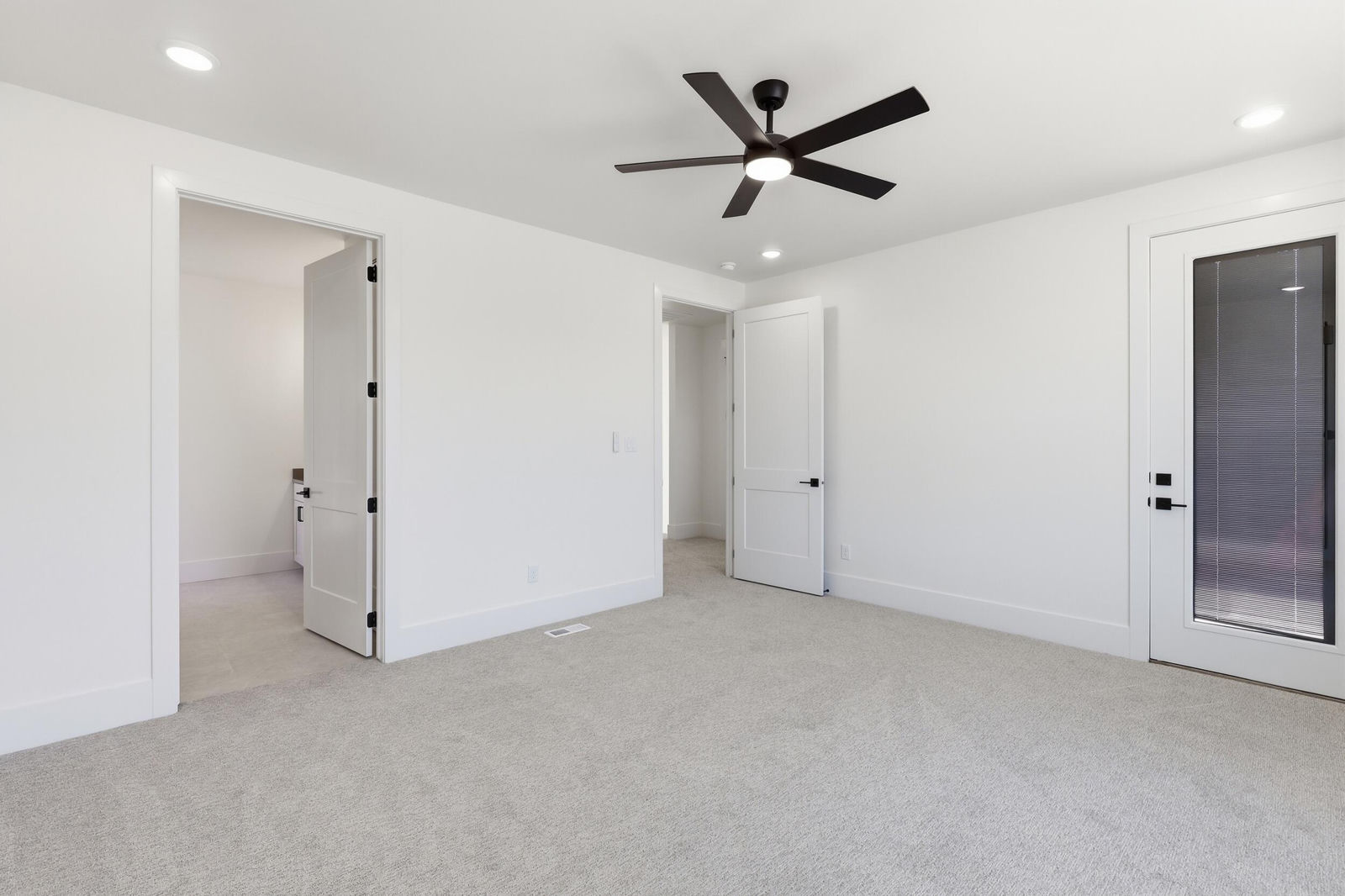 2300 Rudd RD, #3, Cedar City, photo 10 of 32