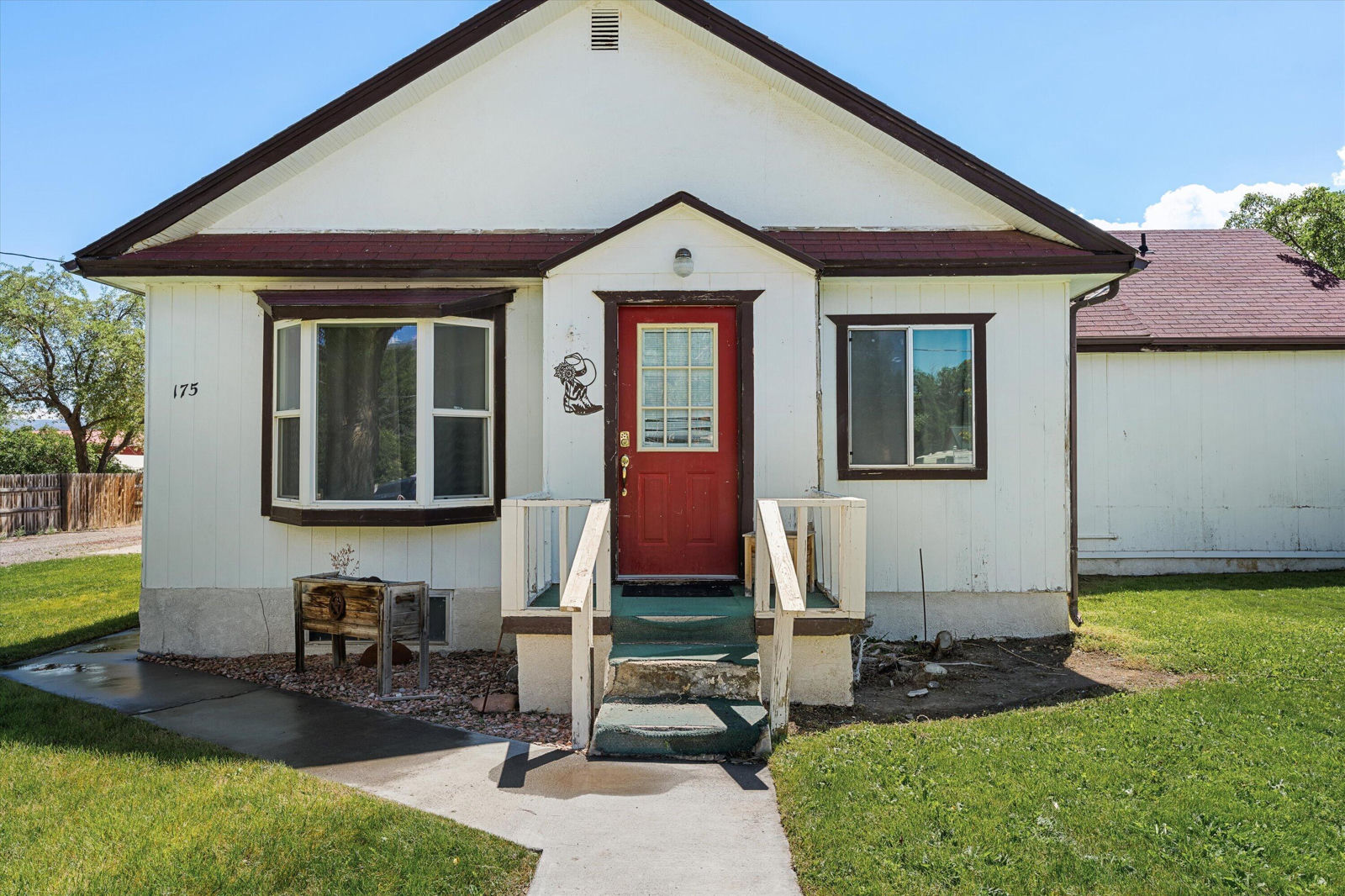 175 S 100 E, Circleville, photo 3 of 34
