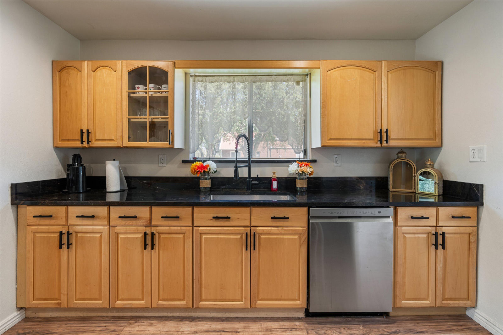 175 S 100 E, Circleville, photo 9 of 34