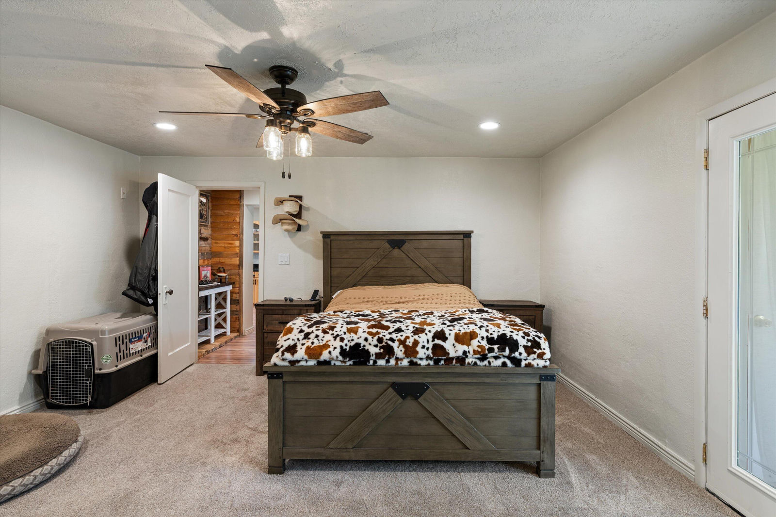 175 S 100 E, Circleville, photo 14 of 34