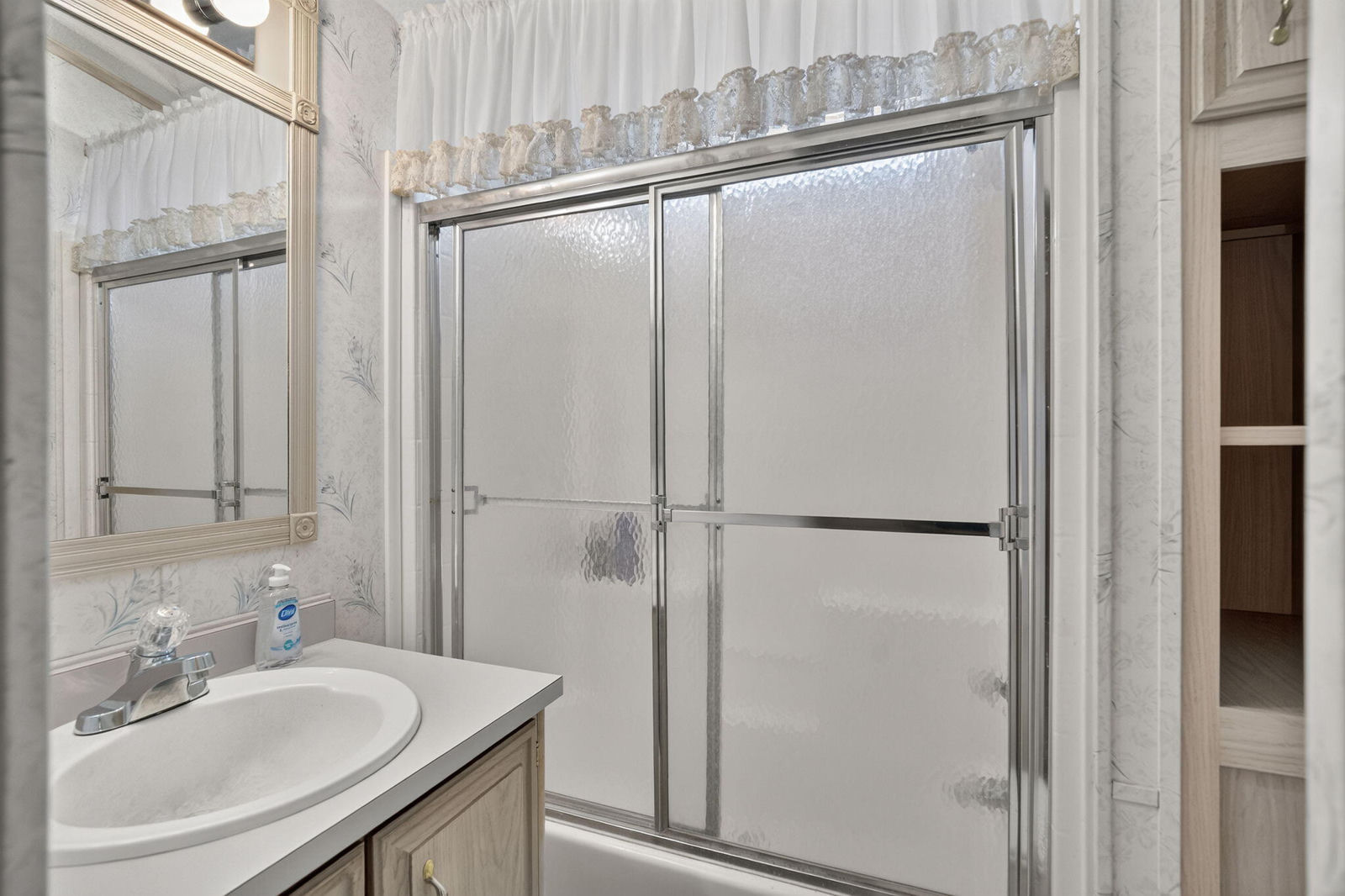 1160 E Telegraph ST, 59, Washington, photo 14 of 27
