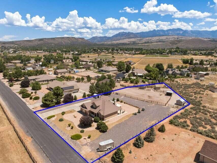 764 E Dammeron Valley DR W, Dammeron Valley, photo 29 of 44