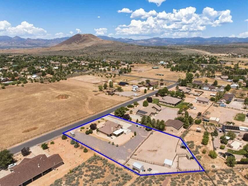 764 E Dammeron Valley DR W, Dammeron Valley, photo 34 of 44