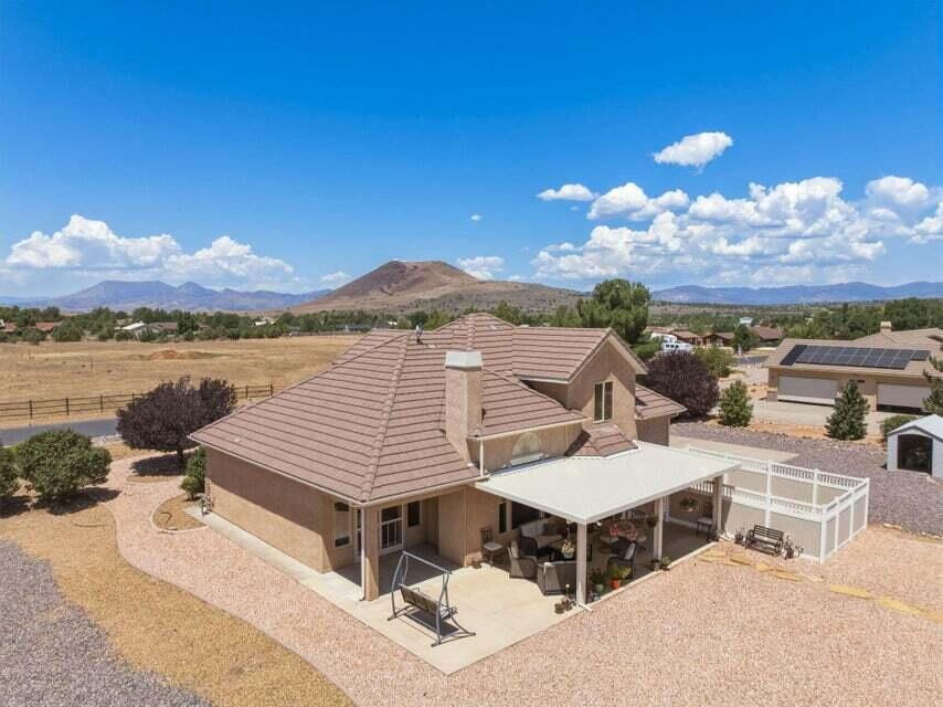 764 E Dammeron Valley DR W, Dammeron Valley, photo 39 of 44