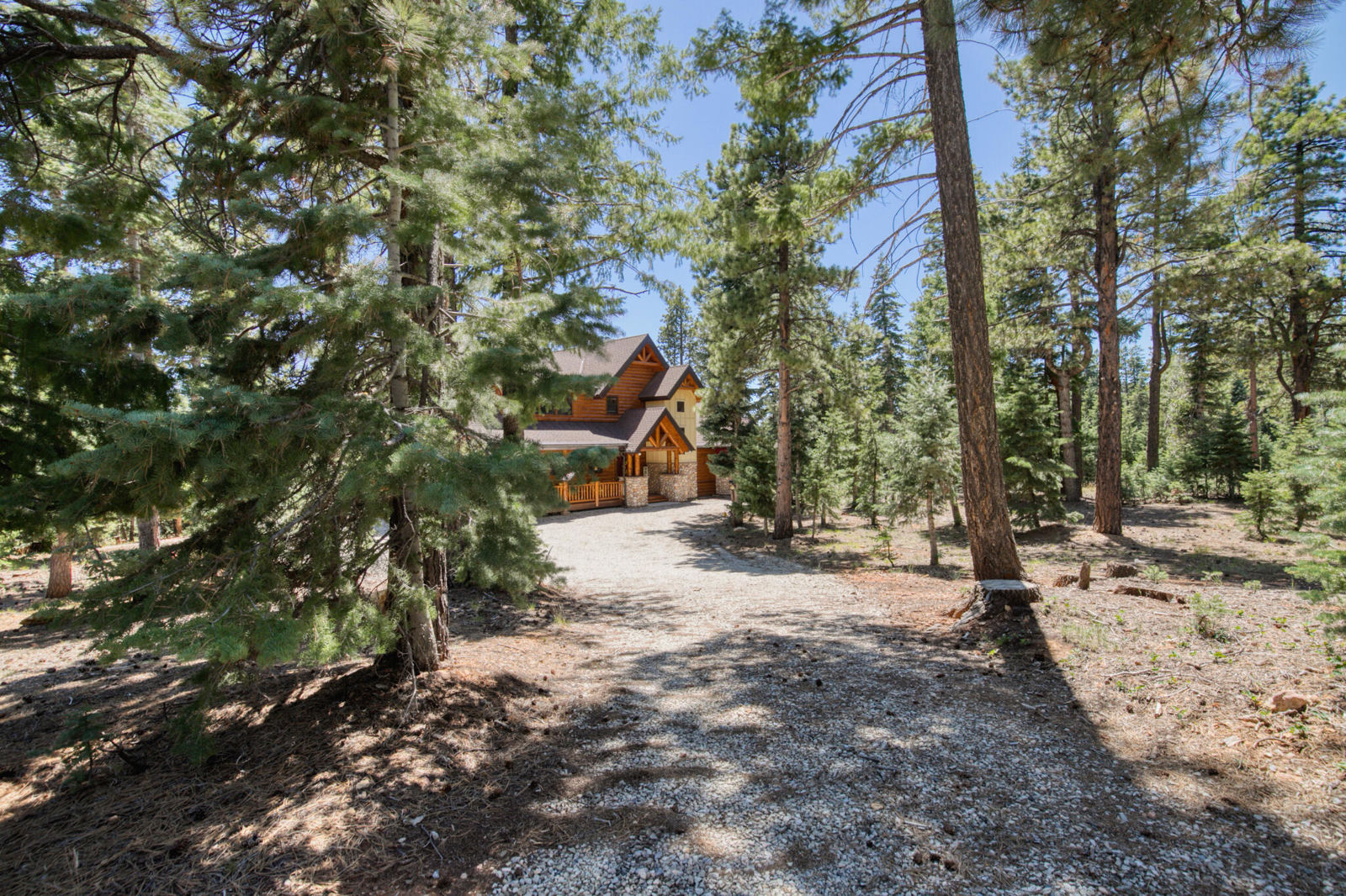 2995 N Smith and Wesson CIR, Duck Creek Village, photo 60 of 68