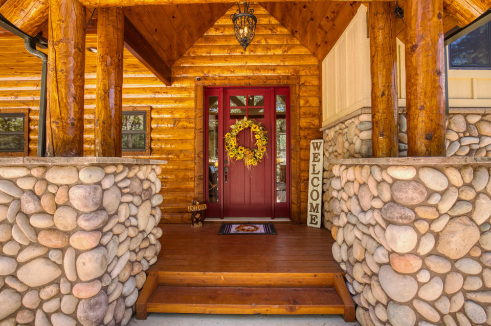 2995 N Smith and Wesson CIR, Duck Creek Village, photo 3