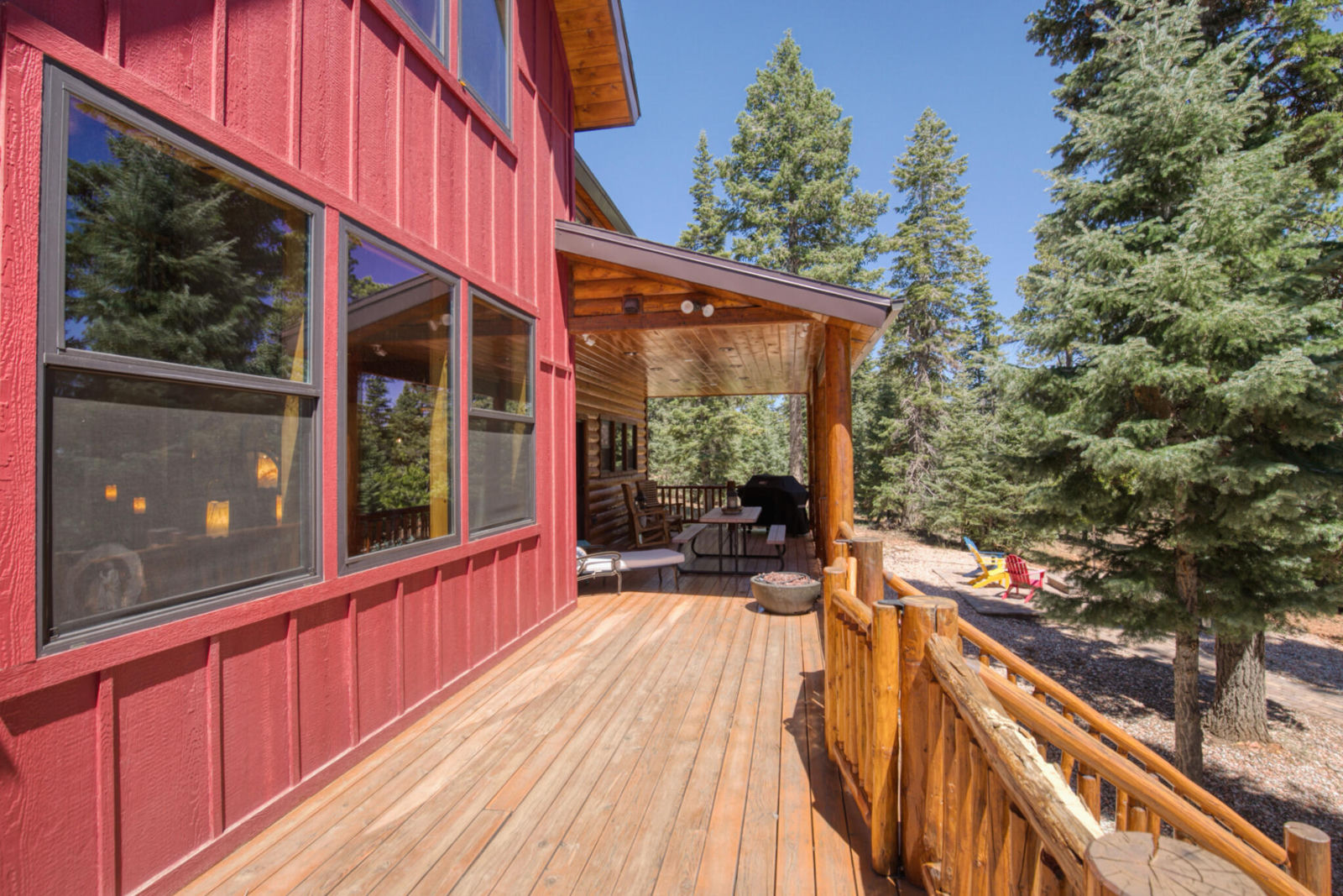 2995 N Smith and Wesson CIR, Duck Creek Village, photo 9 of 68