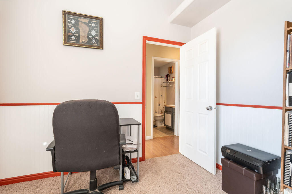 4426 Utah Trail, Enoch, photo 13 of 36