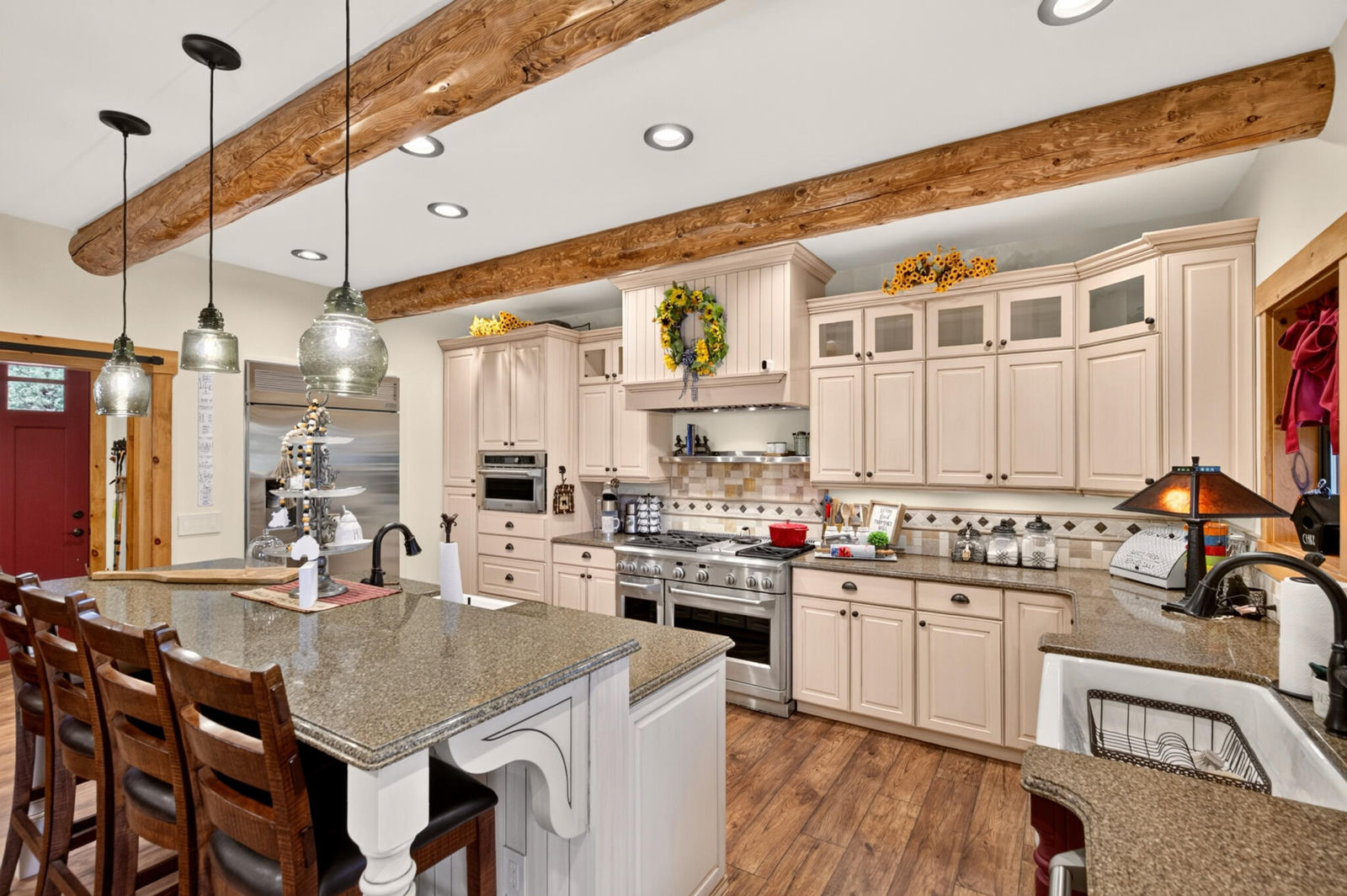 2995 N Smith and Wesson CIR, Duck Creek Village, photo 23 of 68