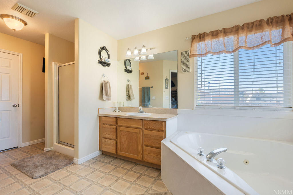 4426 Utah Trail, Enoch, photo 23 of 36