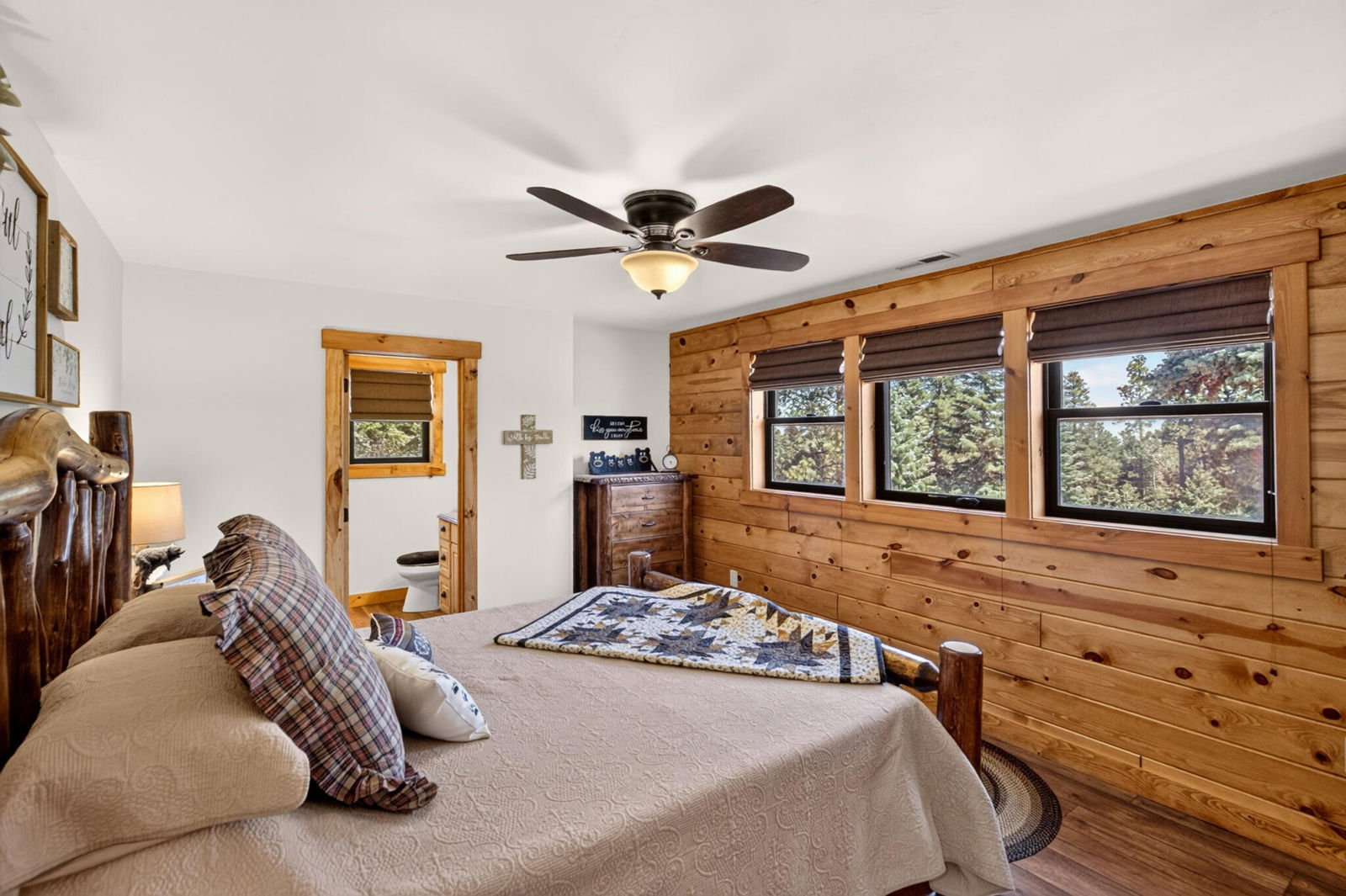 2995 N Smith and Wesson CIR, Duck Creek Village, photo 37 of 68