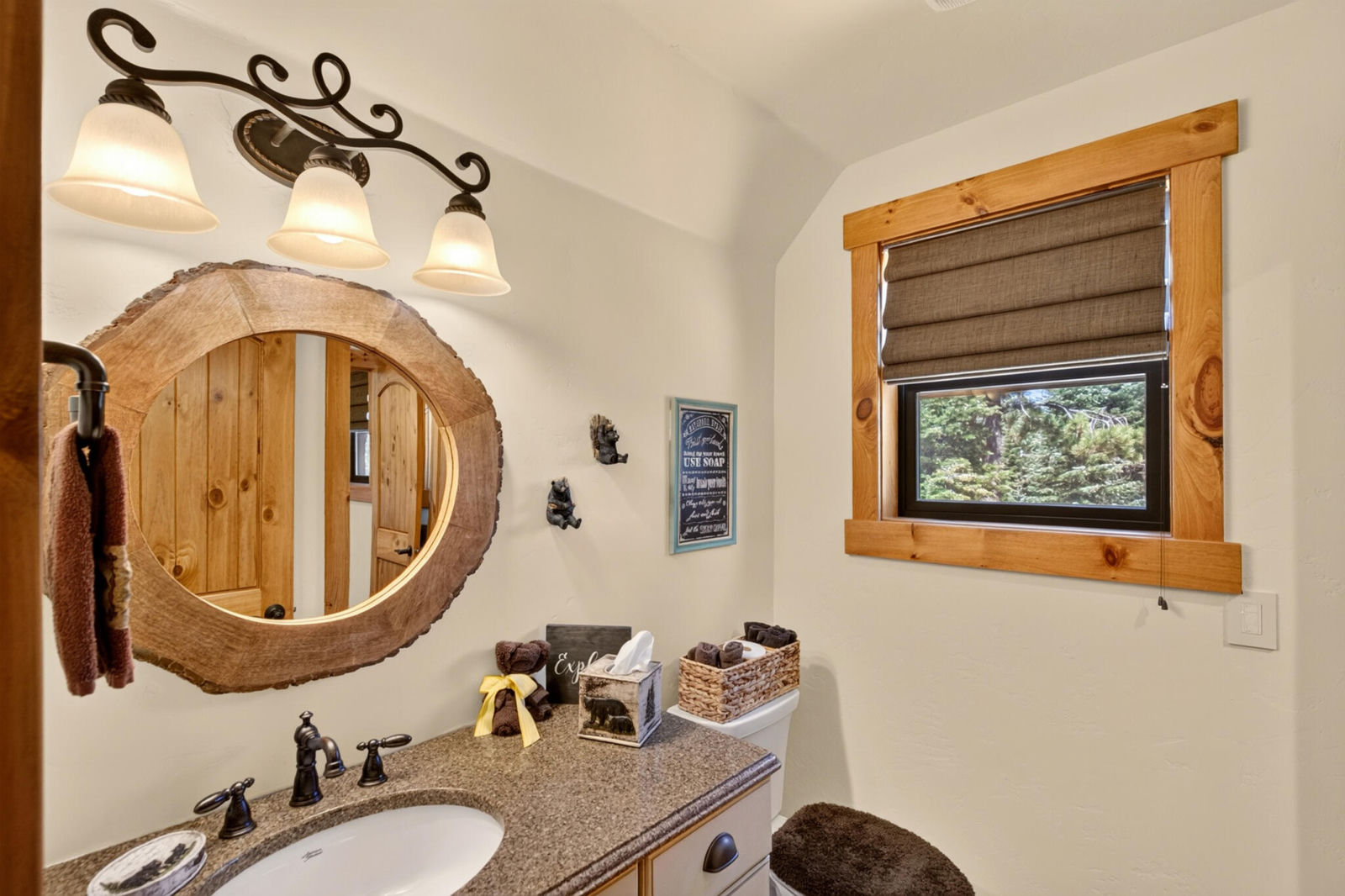 2995 N Smith and Wesson CIR, Duck Creek Village, photo 67 of 68