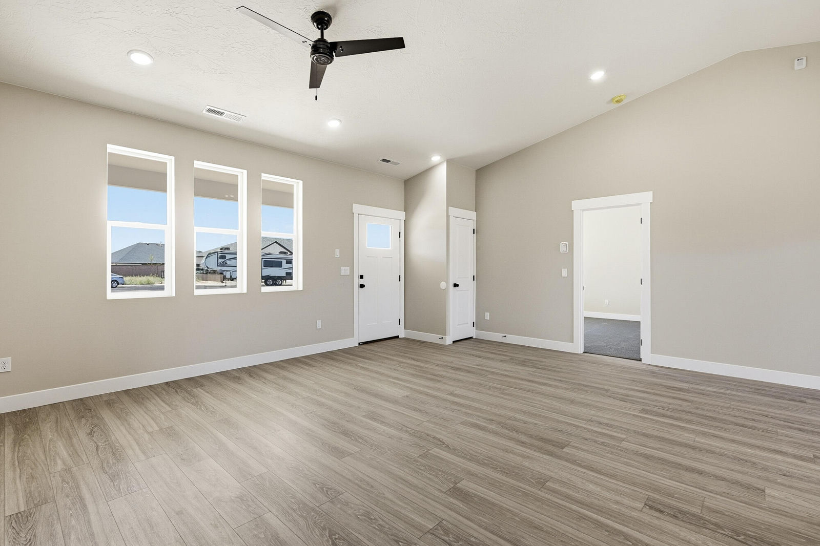 4310 W 300 North CIR N, Cedar City, photo 3 of 29