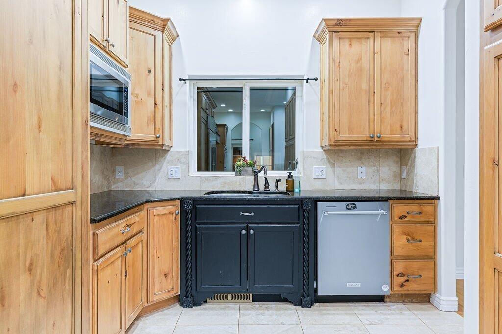 1021 W Churrea ST, Washington, photo 45 of 93