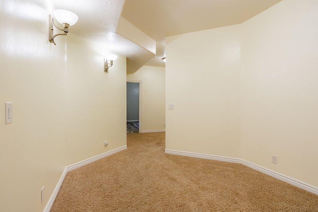 1021 W Churrea ST, Washington, photo 69 of 93