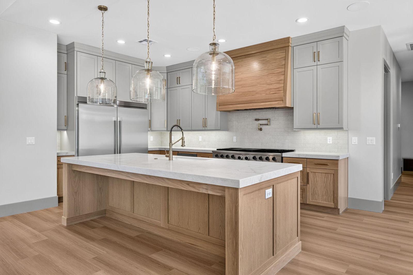 3945 Hillside Way, Santa Clara, photo 4 of 40