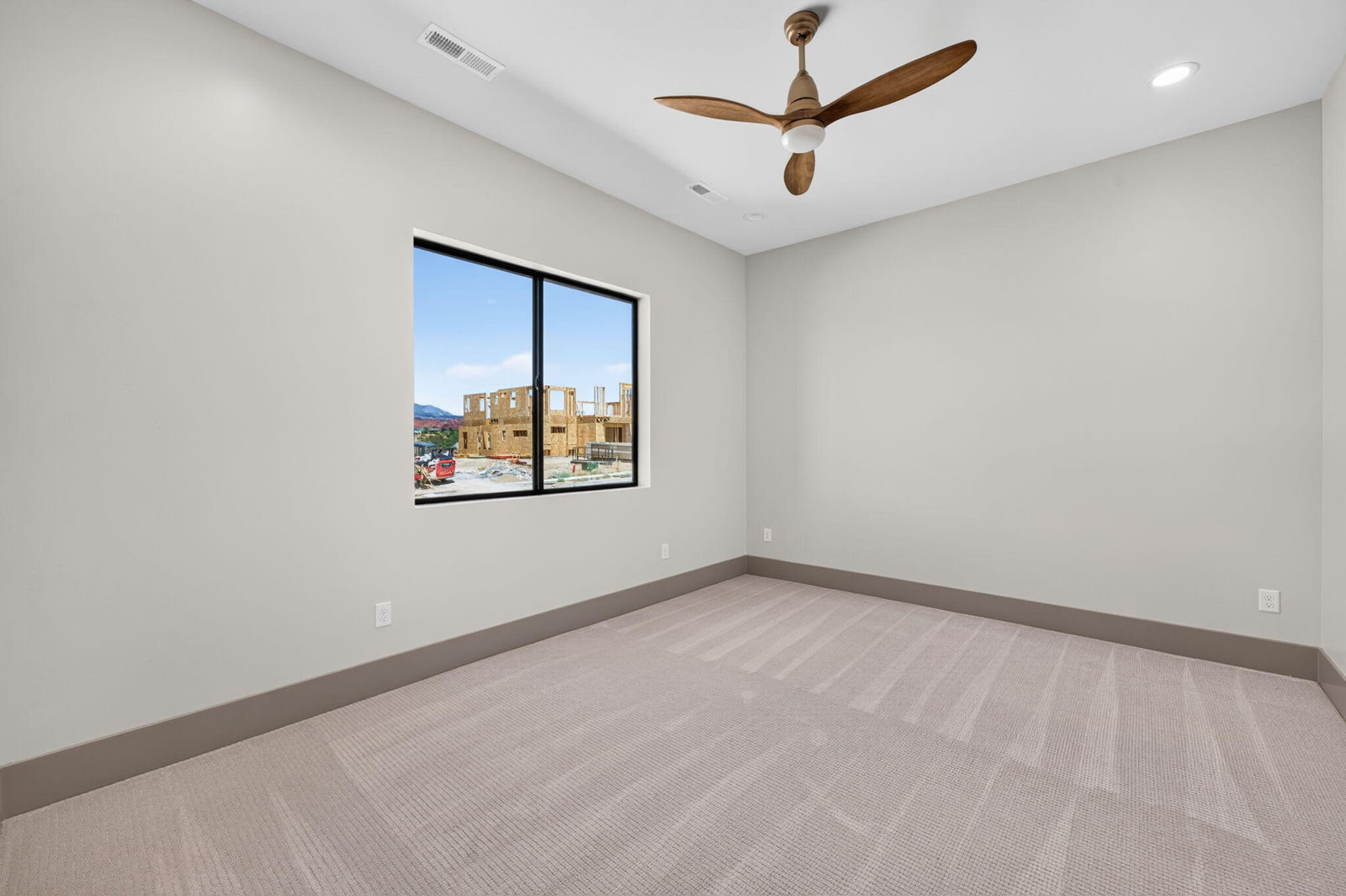 3945 Hillside Way, Santa Clara, photo 17 of 40