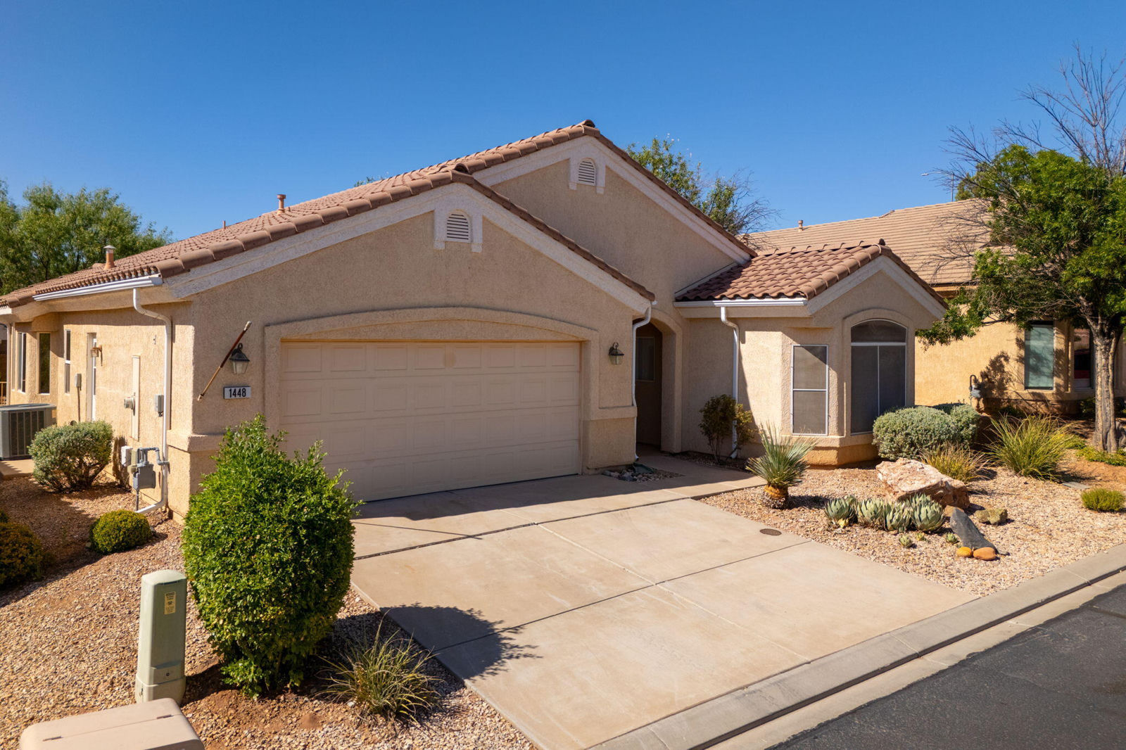 1448 W Summer Poppy DR, St George, photo 21 of 37