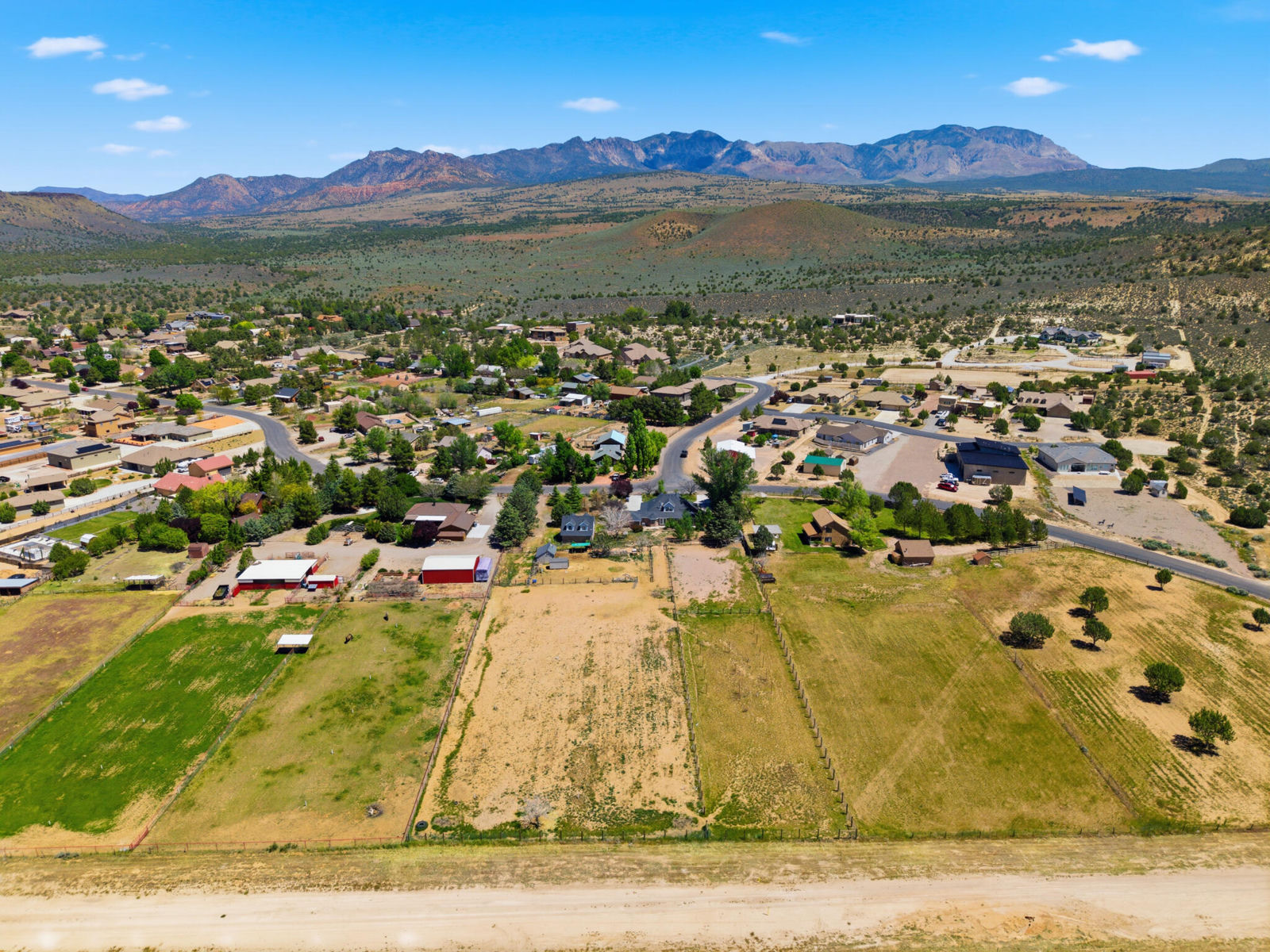 885 N Horsemans Park DR, Dammeron Valley, photo 42 of 74