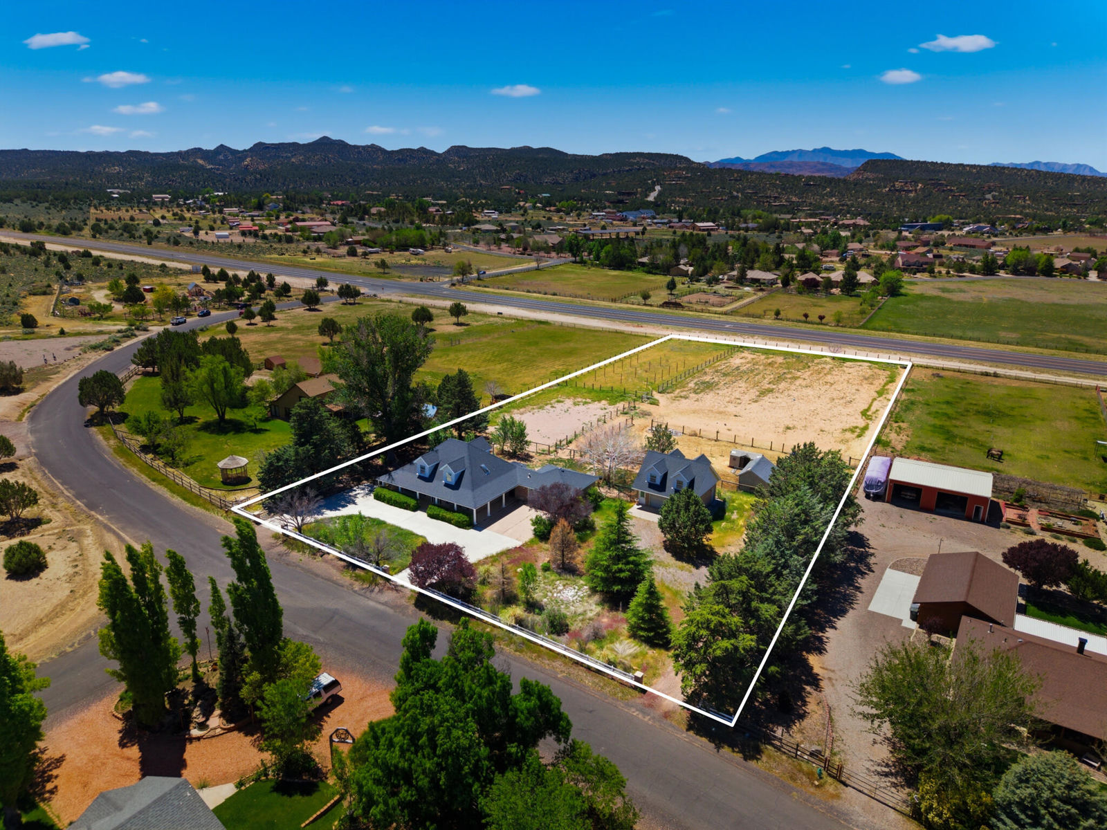 885 N Horsemans Park DR, Dammeron Valley, photo 46 of 74