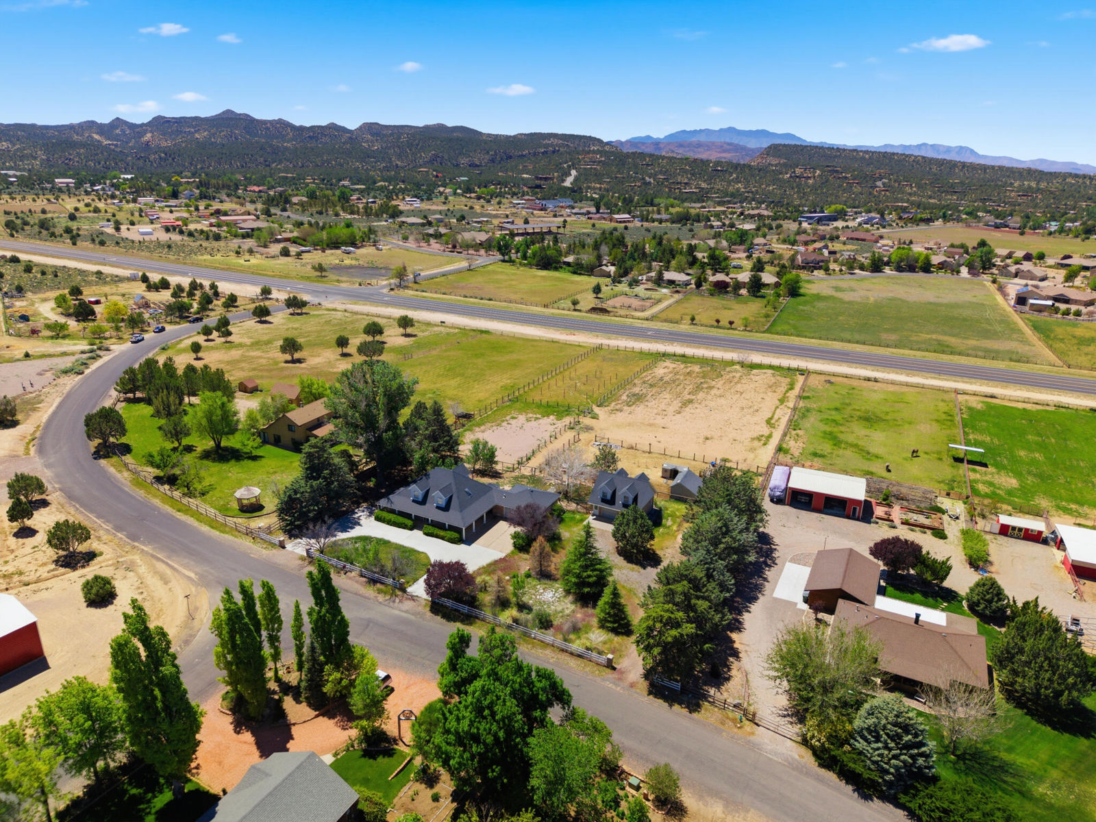 885 N Horsemans Park DR, Dammeron Valley, photo 47 of 74