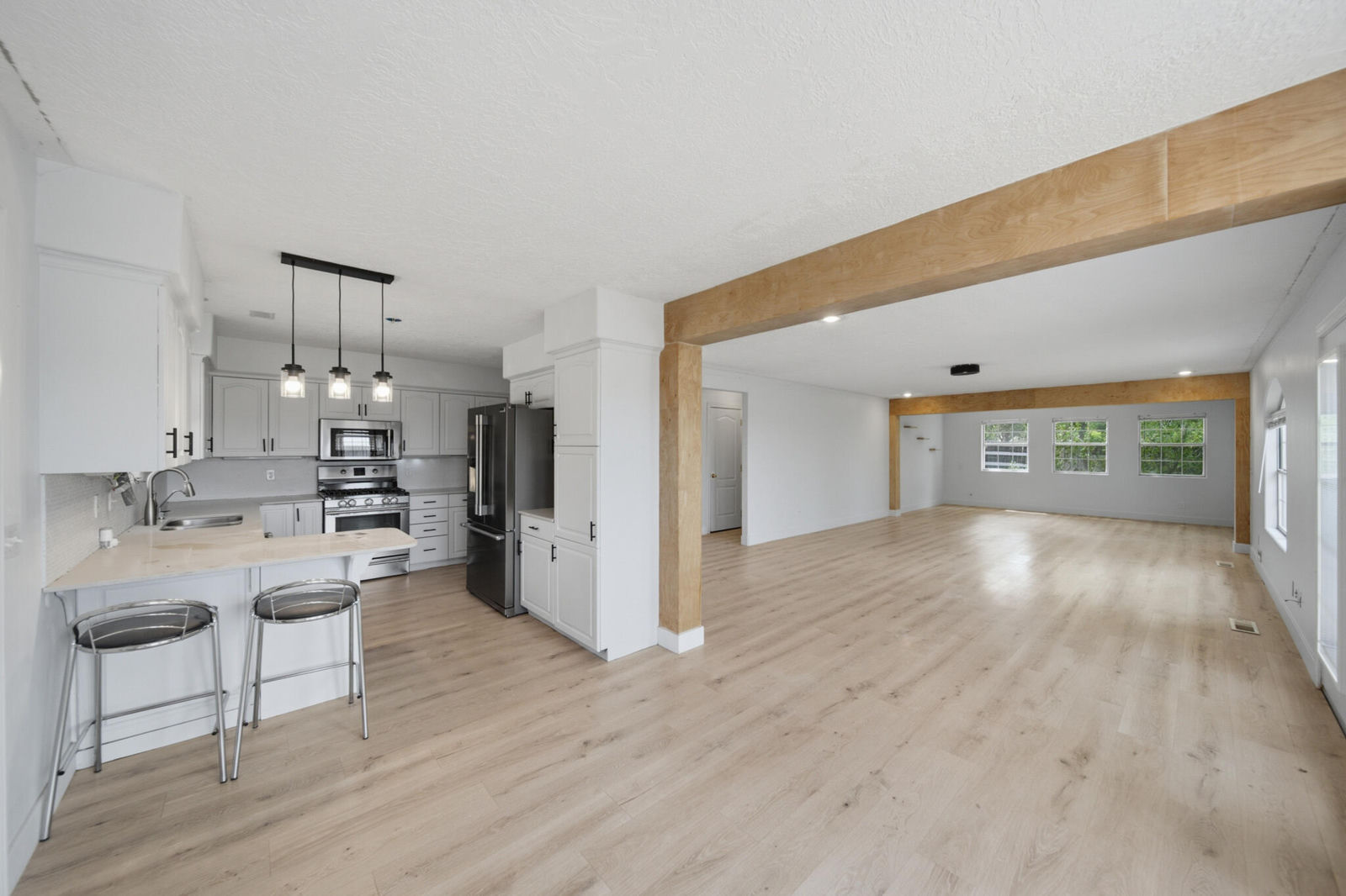 885 N Horsemans Park DR, Dammeron Valley, photo 17 of 74