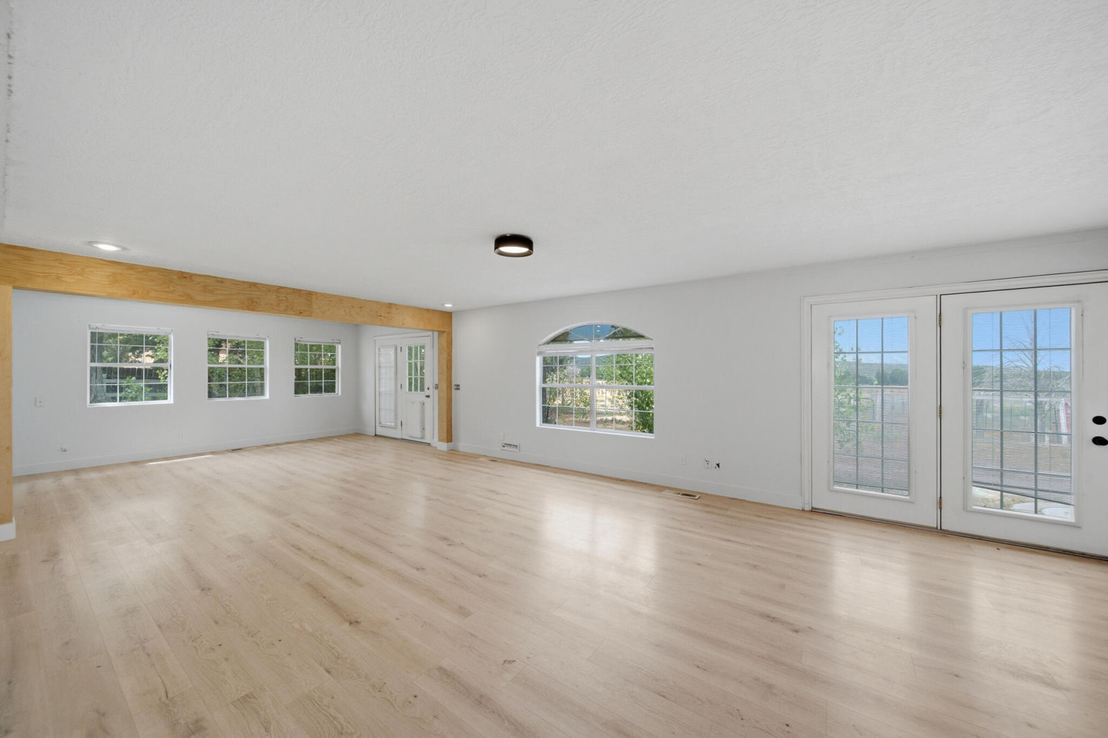 885 N Horsemans Park DR, Dammeron Valley, photo 21 of 74