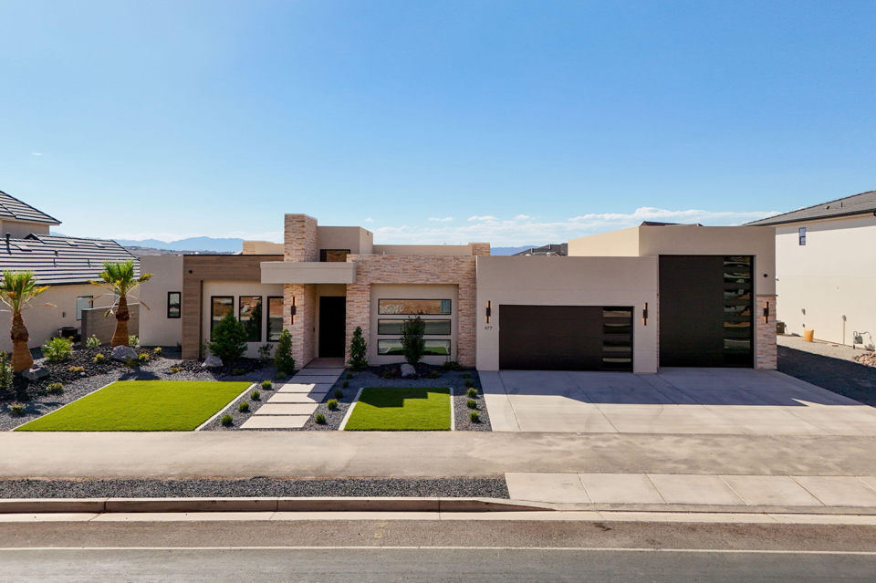 477 E Weatherby Way, Washington