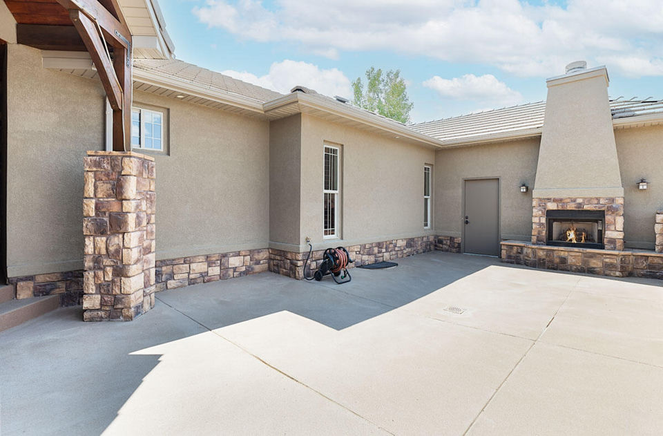 2240 N Maplewood LN, Cedar City, photo 3
