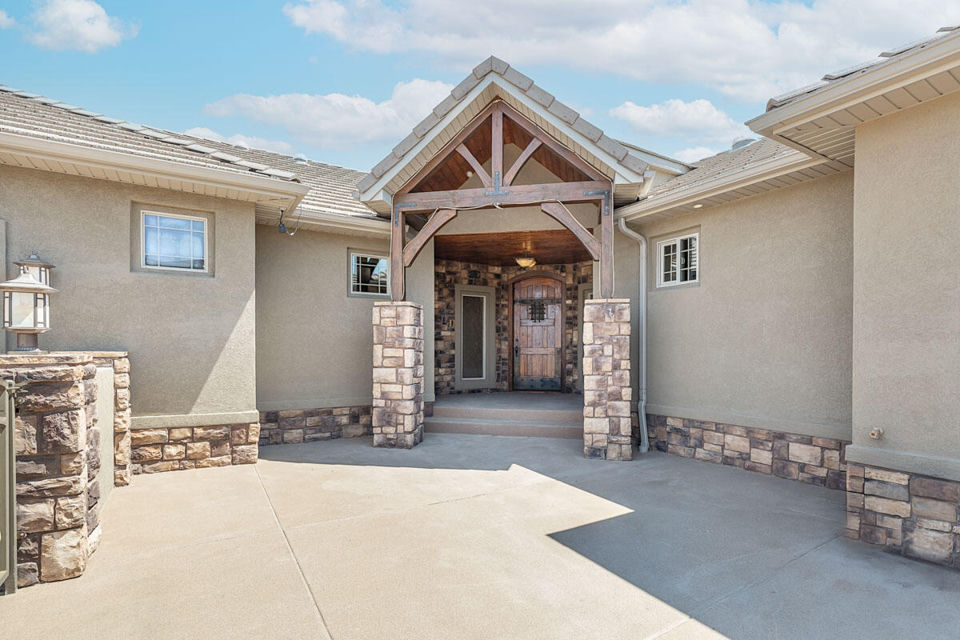2240 N Maplewood LN, Cedar City, photo 2