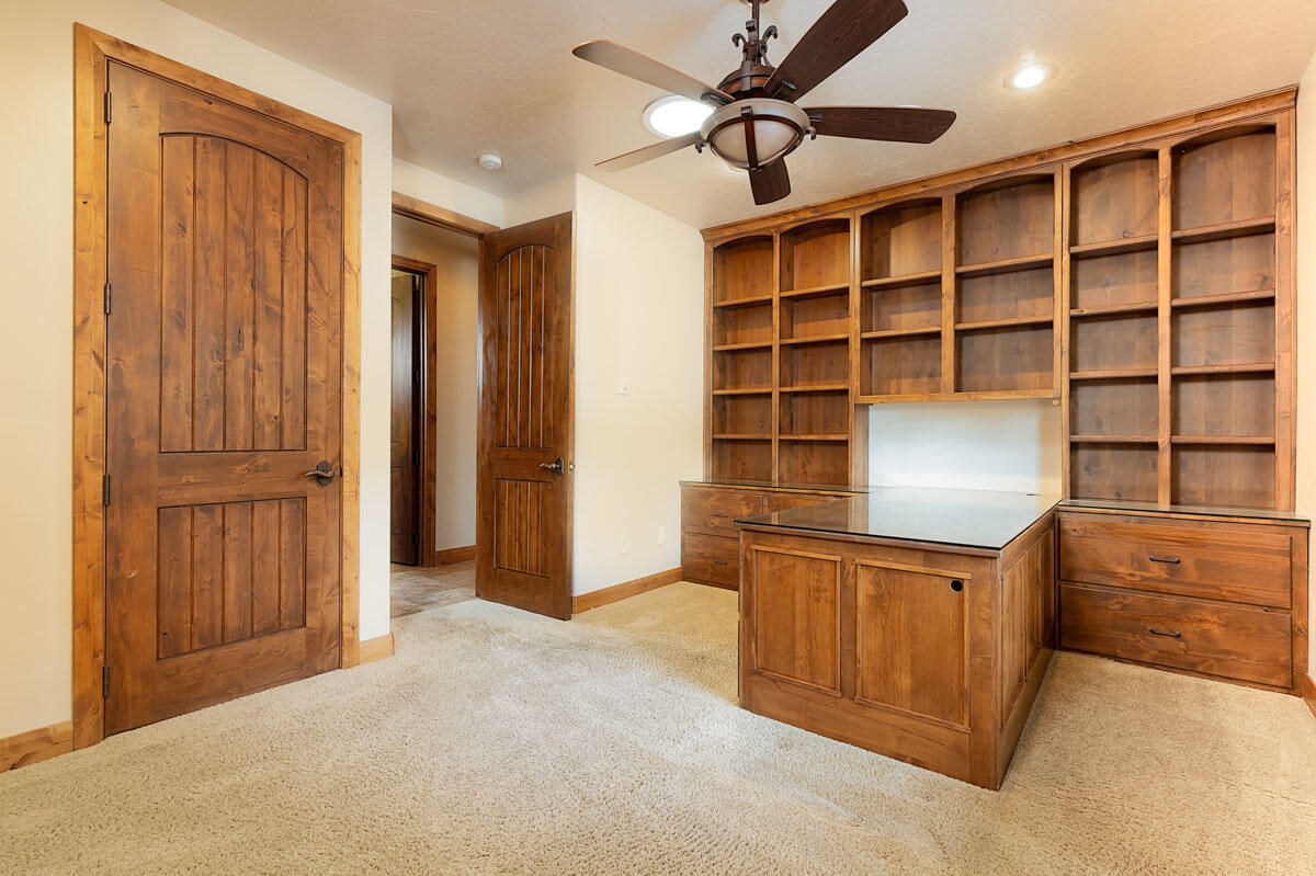 2240 N Maplewood LN, Cedar City, photo 14 of 52