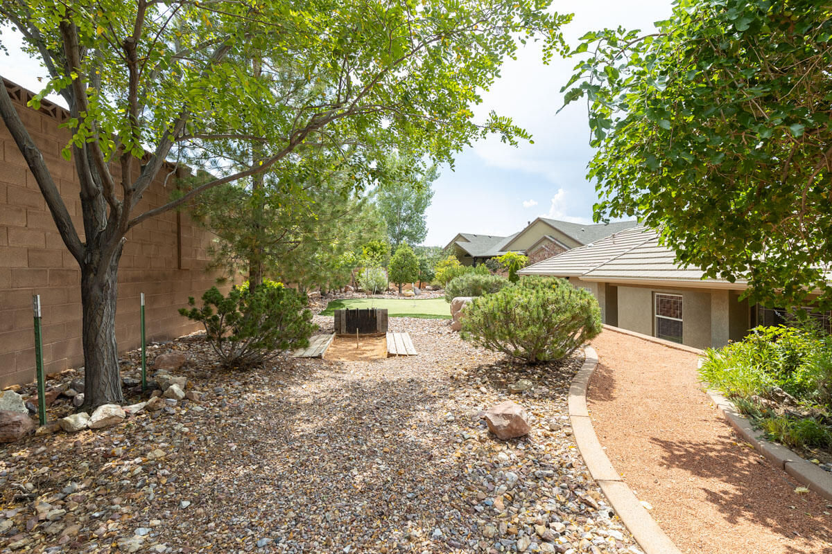 2240 N Maplewood LN, Cedar City, photo 45 of 52