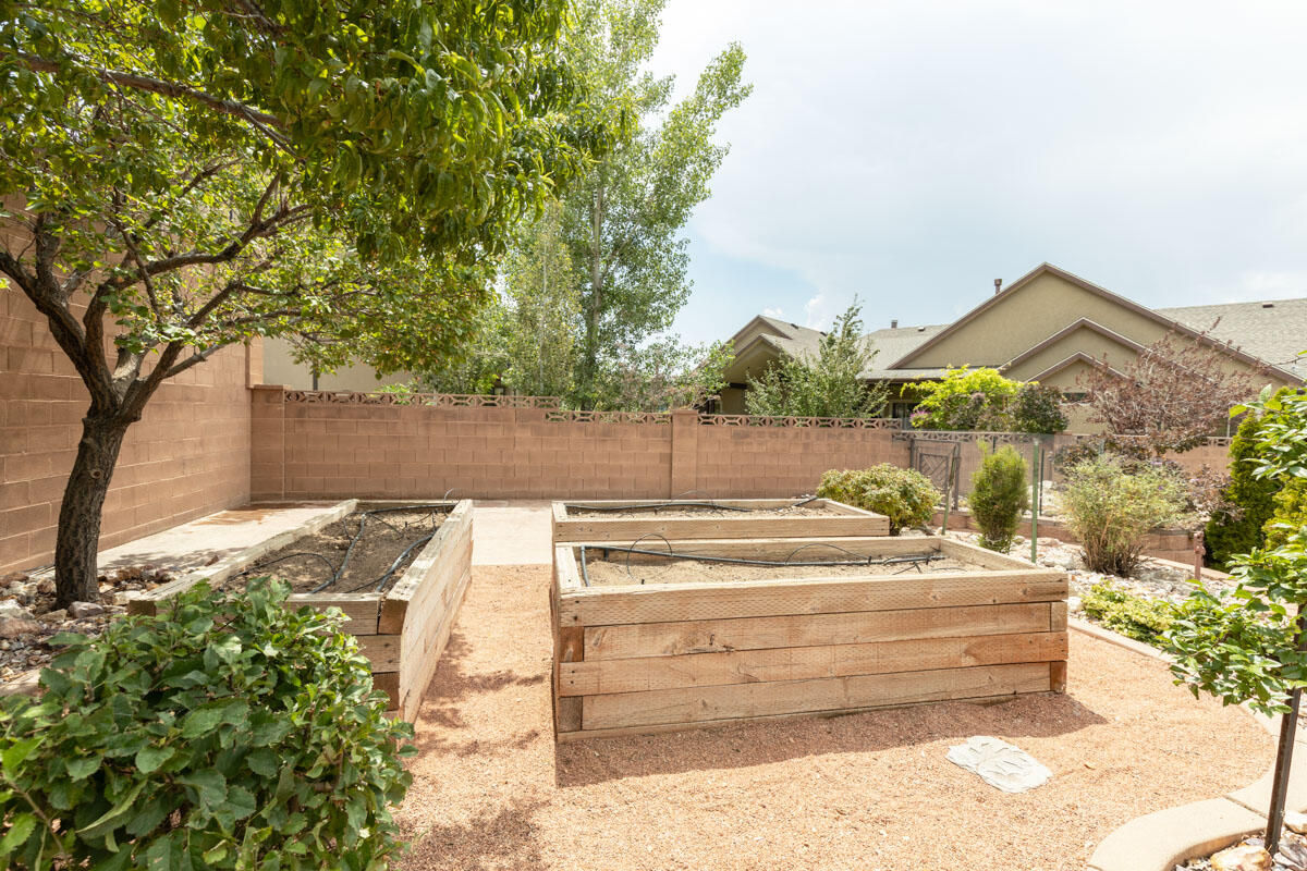 2240 N Maplewood LN, Cedar City, photo 47 of 52
