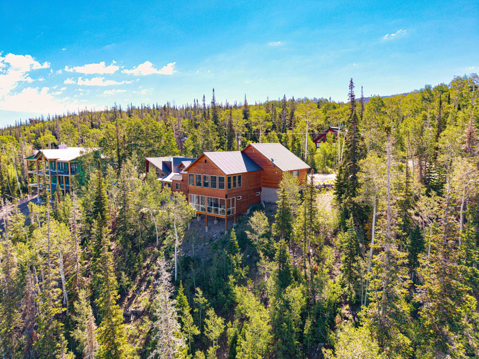 401 N Aoki Michi RD, Brian Head, photo 2