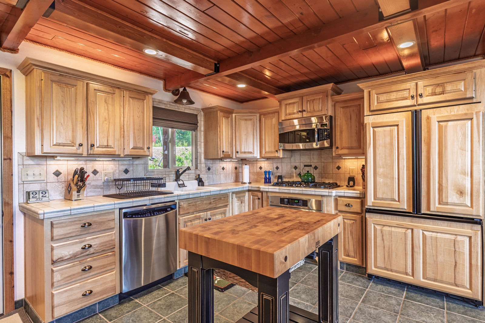 401 N Aoki Michi RD, Brian Head, photo 10 of 51