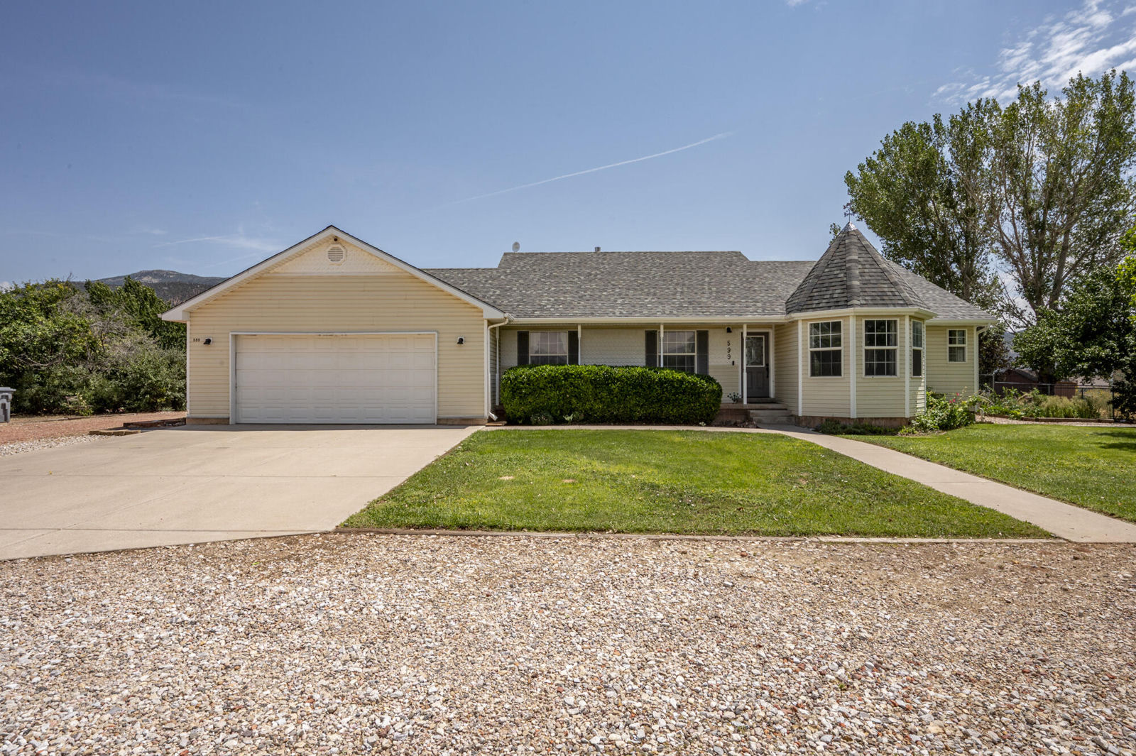 599 S 3430 E, New Harmony, photo 2 of 74