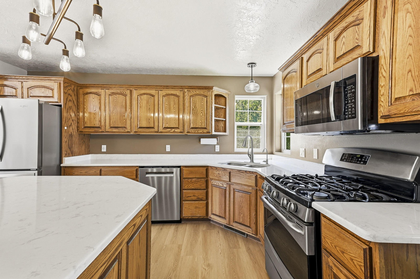 599 S 3430 E, New Harmony, photo 12 of 74