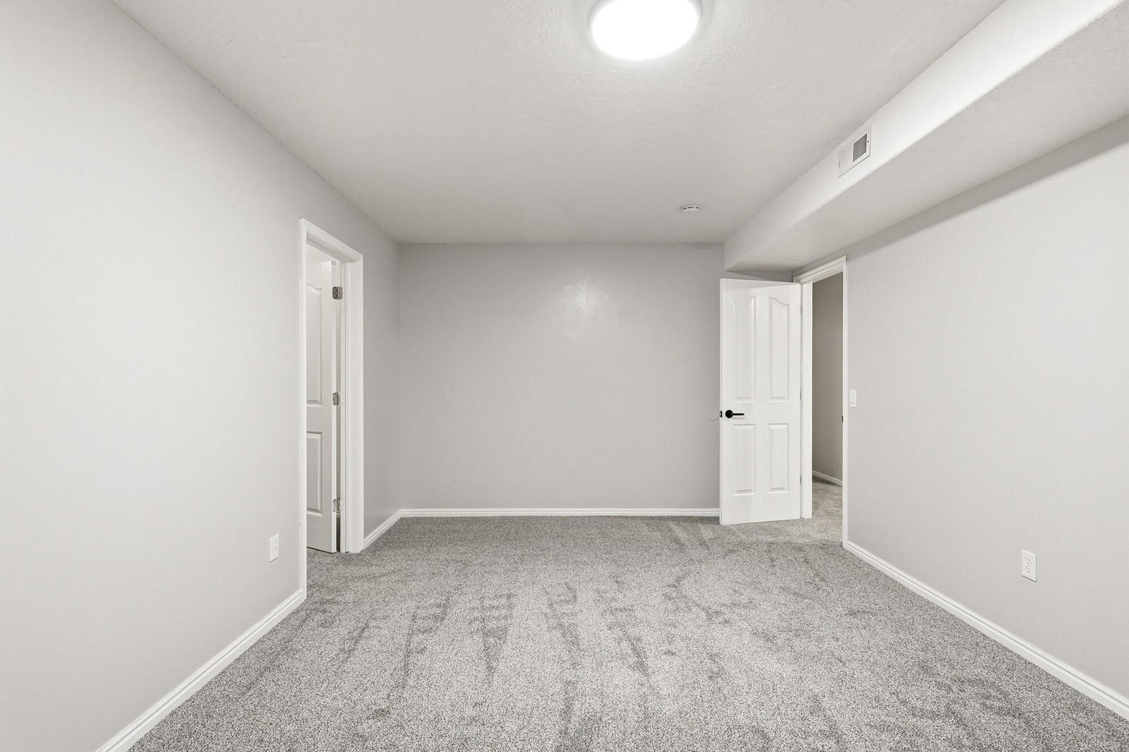 599 S 3430 E, New Harmony, photo 41 of 74