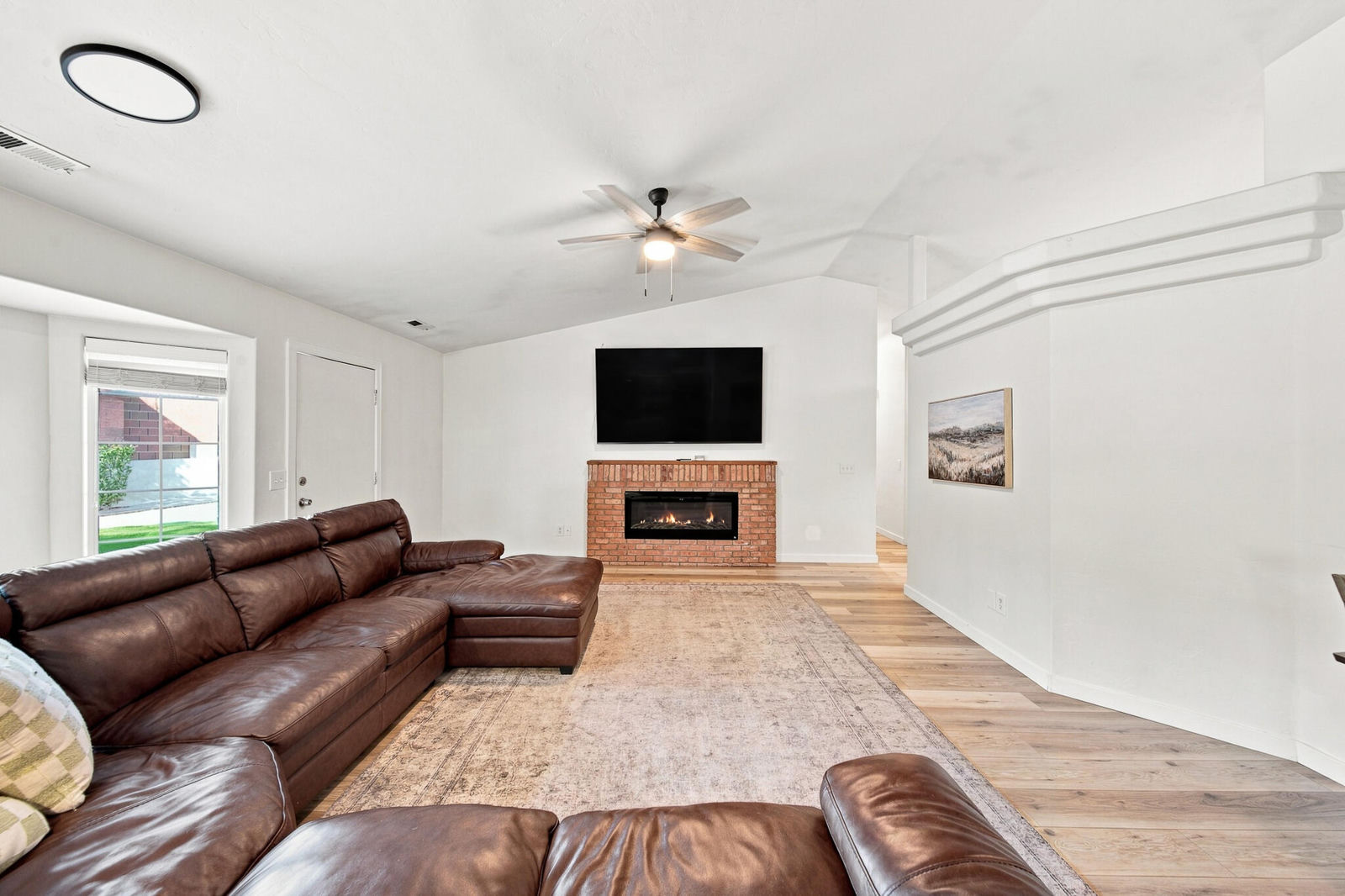 2277 E 350 N, St George, photo 15 of 43
