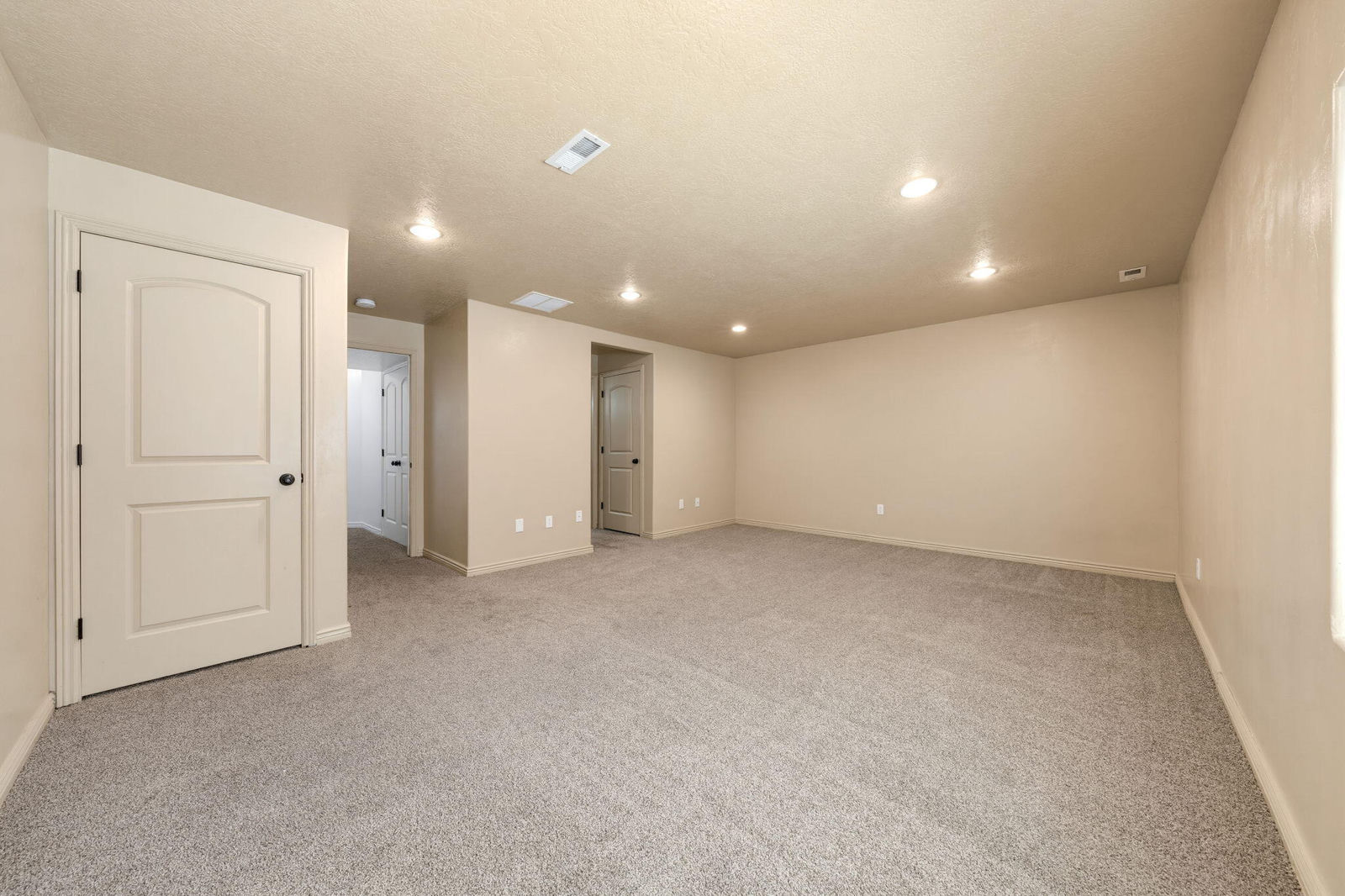 1000 E Bluff View DR, 94, Washington, photo 29 of 54